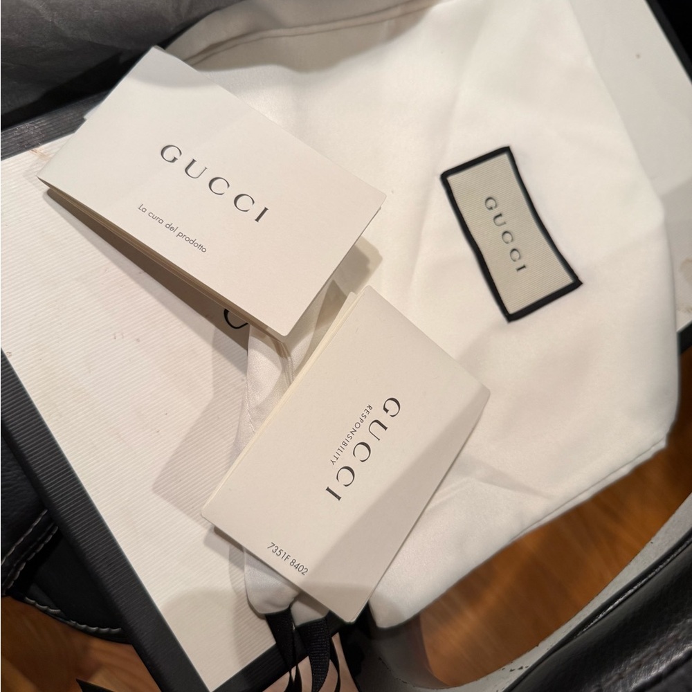 Gucci - men’s trainer “oatmeal” low top sneakers NEVER WORN. - Picture 6 of 7